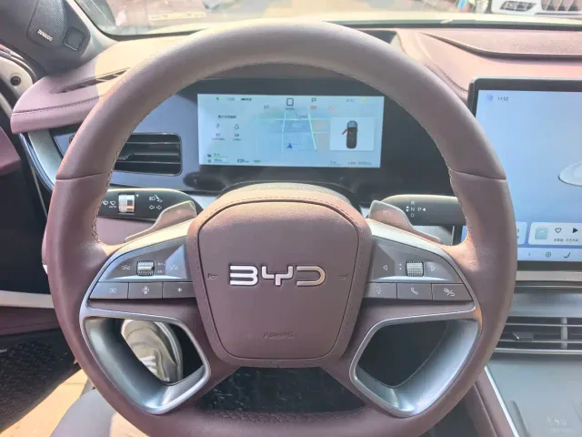 BYD Seal 07 DM-i — Фото автомобиля 12