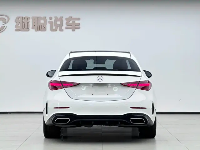 Mercedes-Benz C-Class — Фото автомобиля 3