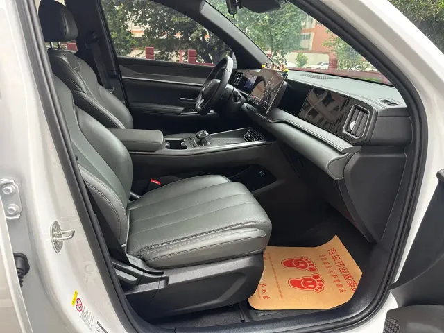BYD Song Pro — Фото автомобиля 12