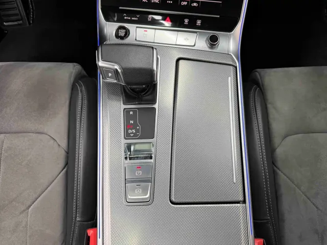 Audi A6L — Фото автомобиля 21
