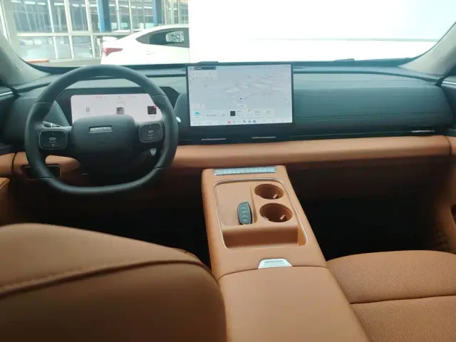 Haval Xiaolong MAX — Фото автомобиля 12