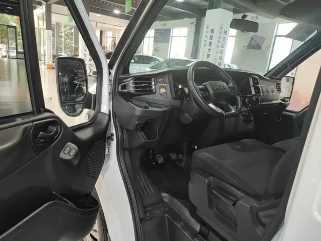 JMC Fushun — Фото автомобиля 15
