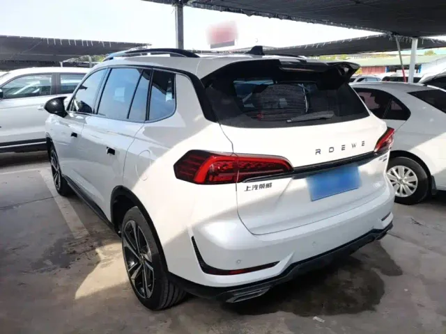 Roewe RX5 Max — Фото автомобиля 4