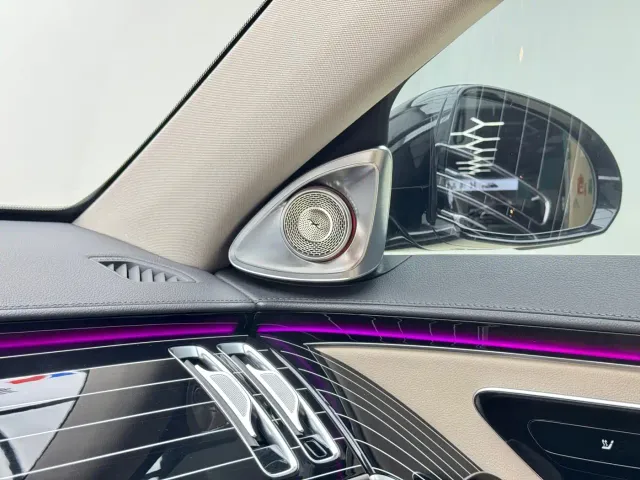 Mercedes-Benz S-Class — Фото автомобиля 12