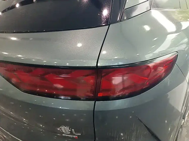 BYD Tang L — Фото автомобиля 7