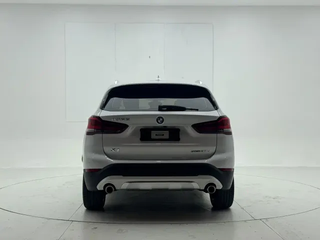 BMW X1 — Фото автомобиля 5