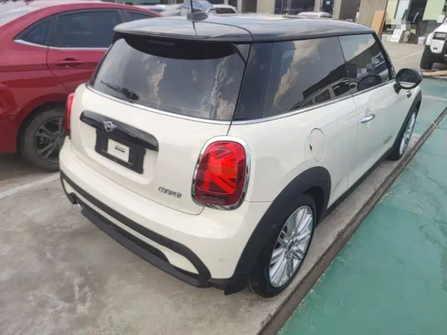MINI Hatch — Фото автомобиля 6
