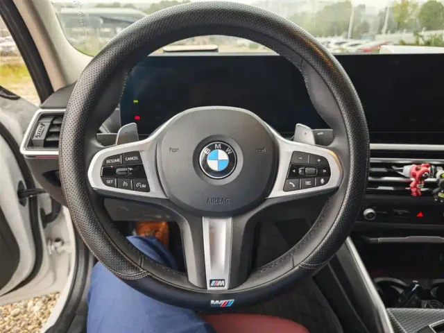 BMW 3 Series — Фото автомобиля 8
