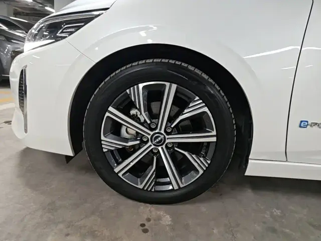 Nissan Sylphy — Фото автомобиля 22