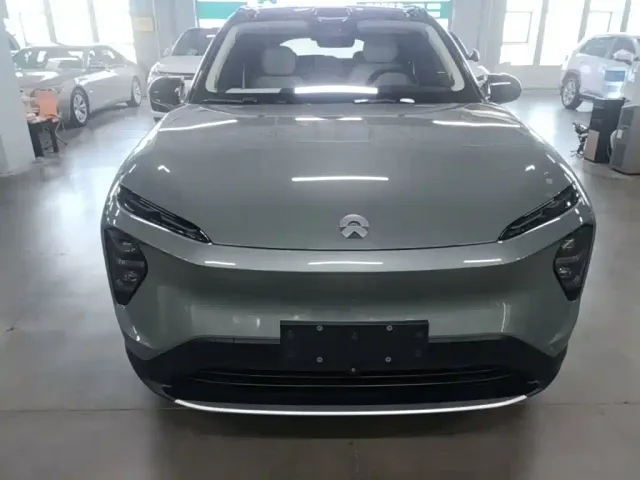 Nio ES7 — Фото автомобиля 2