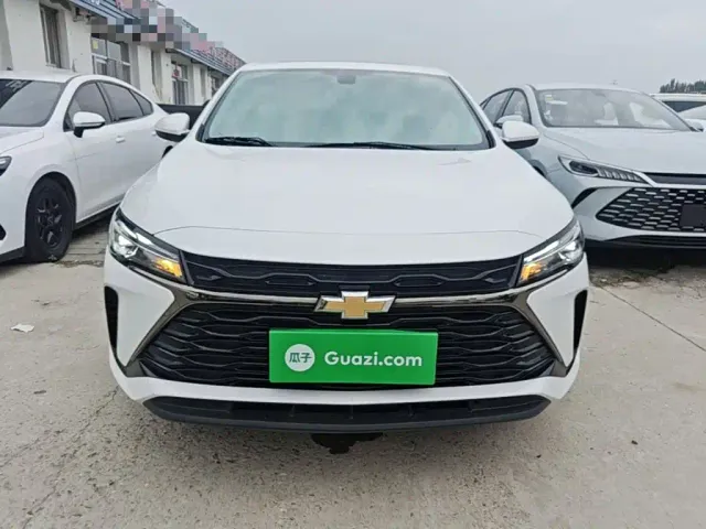 Chevrolet Monza — Фото автомобиля 2