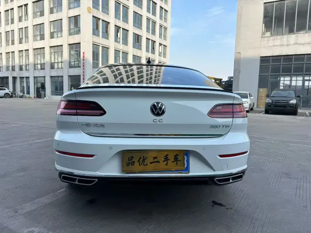 Volkswagen CC — Фото автомобиля 8