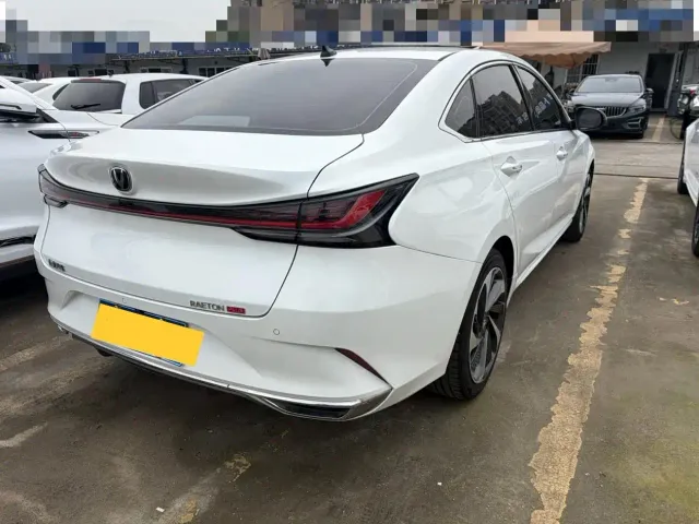Changan Raeton Plus — Фото автомобиля 8