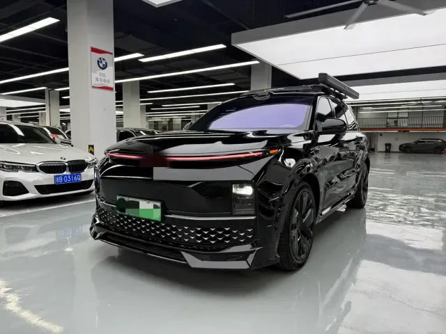 Фотография автомобиля — Li Auto L8