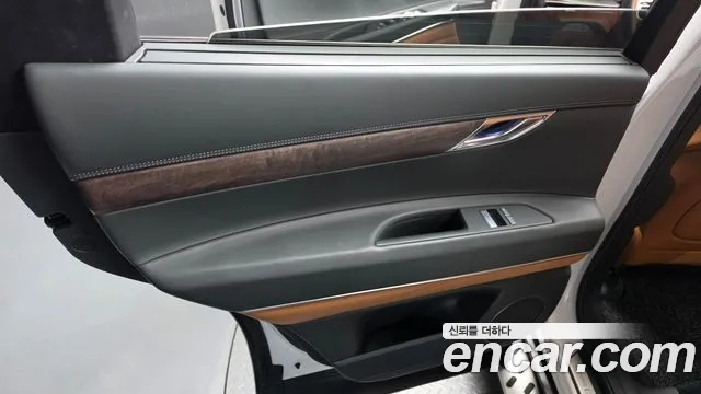 Genesis GV80 — Фото автомобиля 14