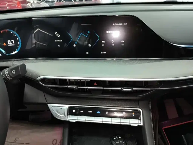 Changan Eado — Фото автомобиля 11
