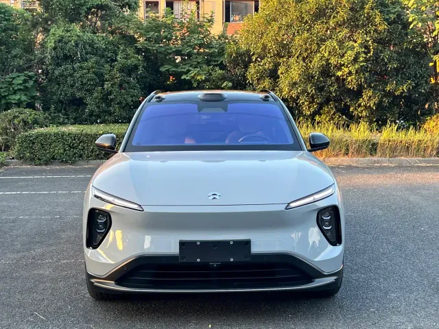 Nio ES6 — Фото автомобиля 2