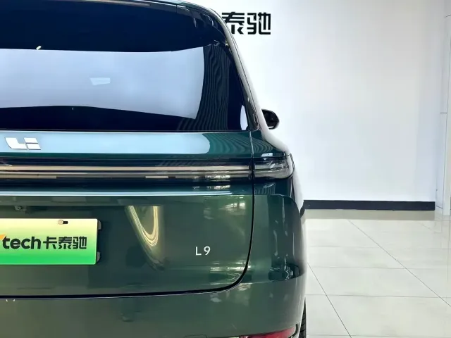 Li Auto L9 — Фото автомобиля 7