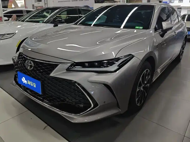 Фотография автомобиля — Toyota Avalon