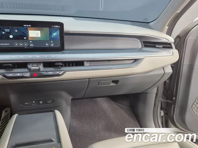 Kia EV9 — Фото автомобиля 8