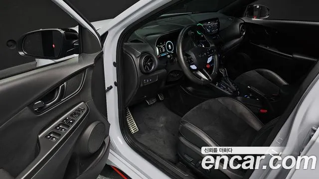 Hyundai Kona Новый Kona Бензин 2.0 2WD — Фото автомобиля 8