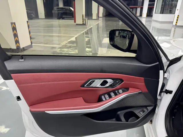 BMW BMW 3 Series 2023 325Li M Sport Package — Фото автомобиля 4