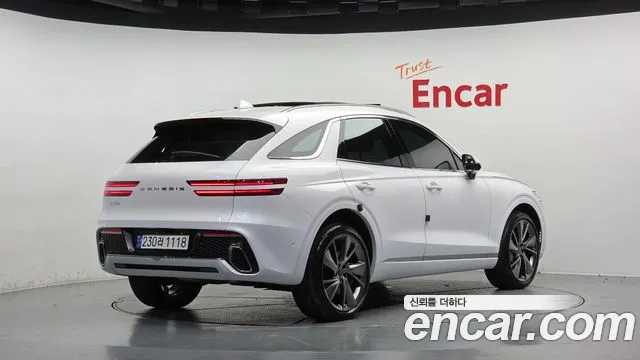 Genesis GV70 — Фото автомобиля 2