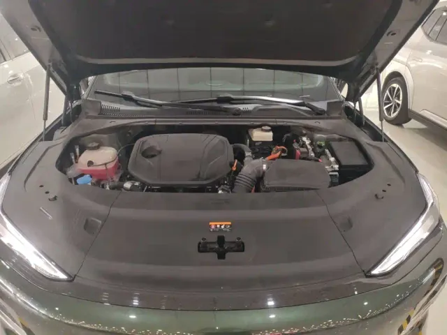 Geely Galaxy Xingyao 8 — Фото автомобиля 15