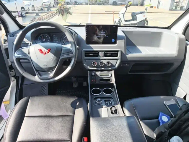 Wuling Yangguang — Фото автомобиля 9