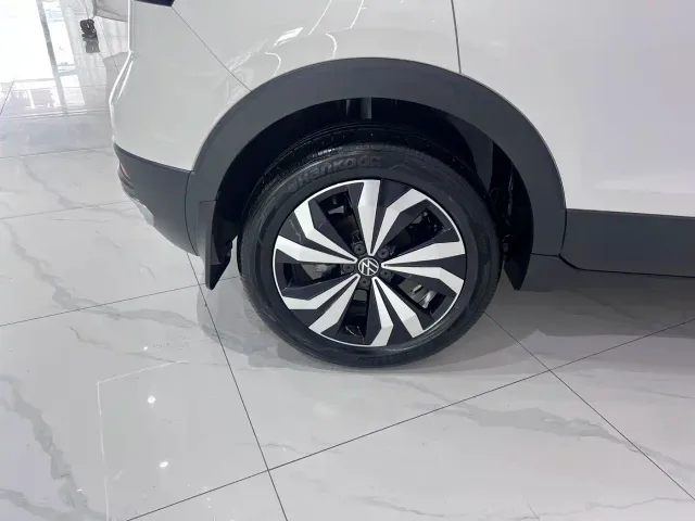Volkswagen T-Cross — Фото автомобиля 15