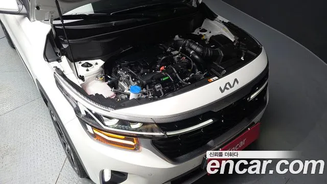 Kia Seltos Бензин 1.6 турбо 2WD — Фото автомобиля 5