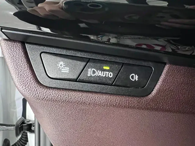 BMW X1 — Фото автомобиля 9