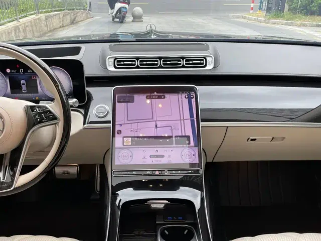 Mercedes-Benz Maybach S-Class — Фото автомобиля 18