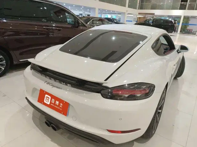 Porsche 718 — Фото автомобиля 2