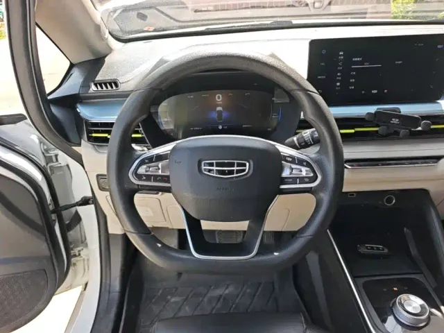 Geely Geometry EX3 Kung Fu Bull — Фото автомобиля 10