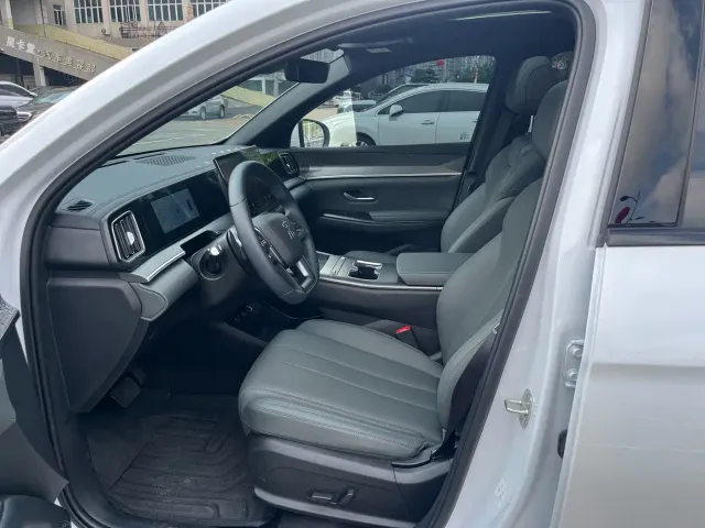 BYD Song Pro — Фото автомобиля 5