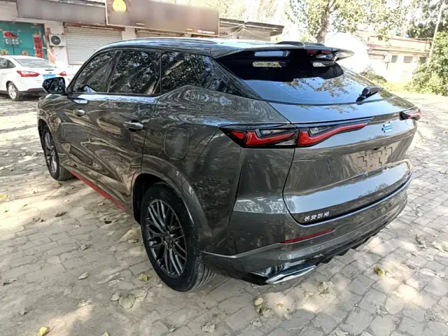 Changan Z6 — Фото автомобиля 4