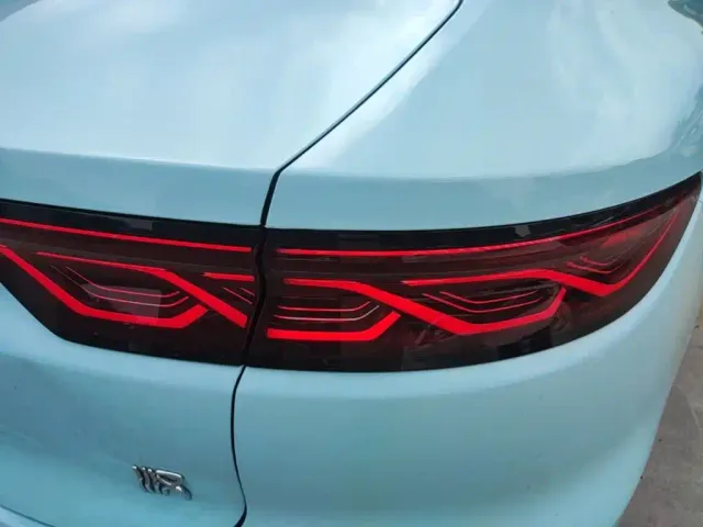 BYD Han — Фото автомобиля 7