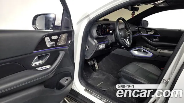 Mercedes-Benz GLE-Class — Фото автомобиля 15