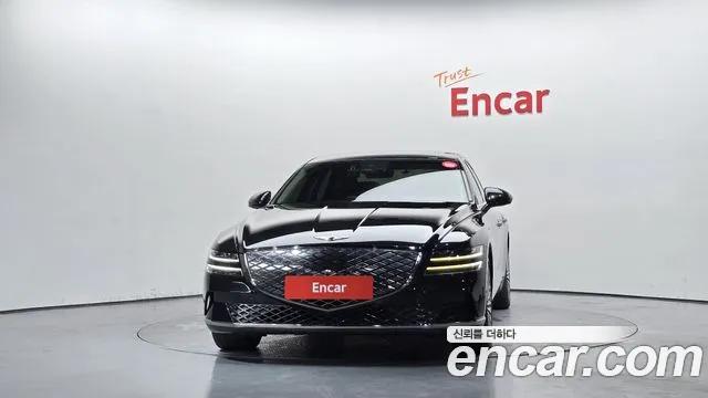 Genesis G80 RG3 — Фото автомобиля 3