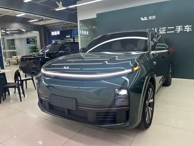 Фотография автомобиля — Li Auto L7