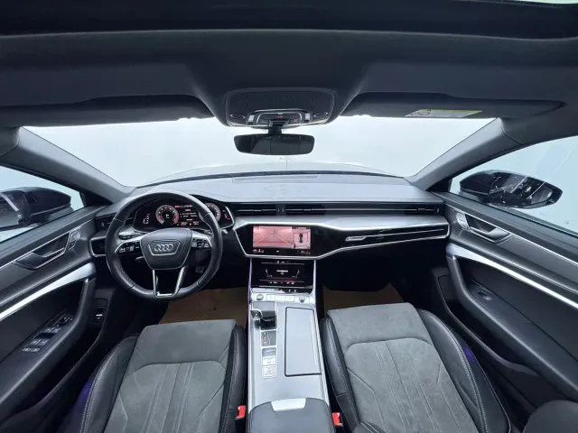 Audi A6L — Фото автомобиля 17