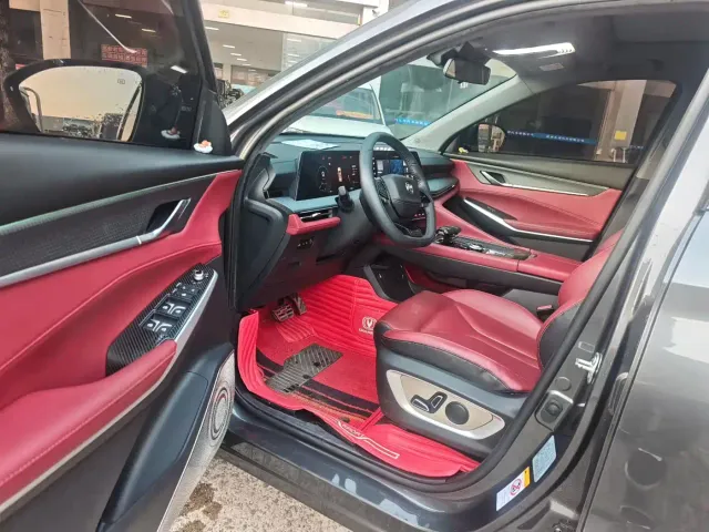 Changan CS75 Plus — Фото автомобиля 9