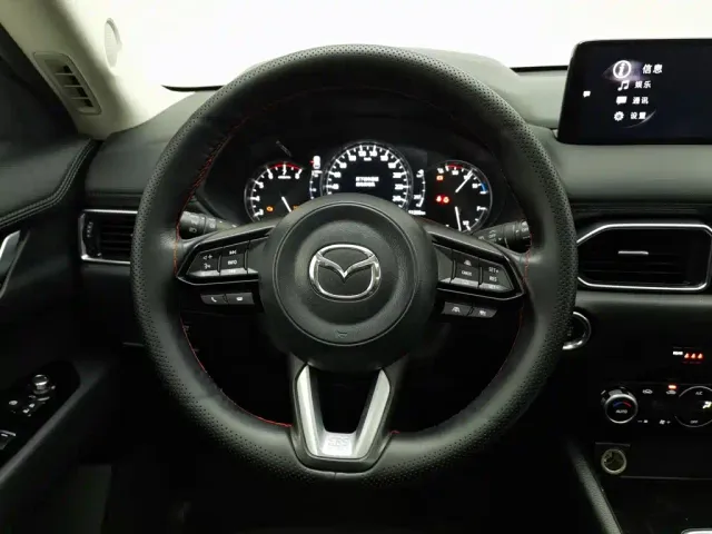 Mazda CX-5 — Фото автомобиля 11