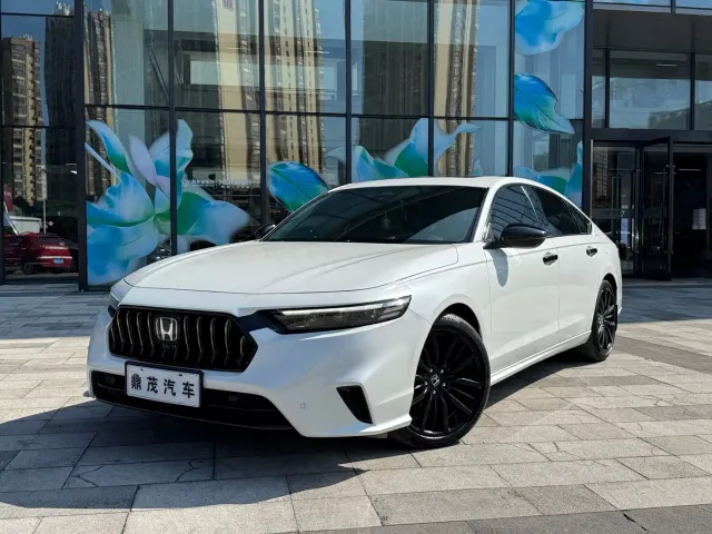 Фотография автомобиля — Honda Inspire