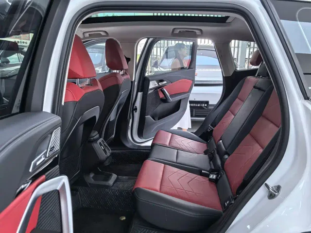 BMW X1 — Фото автомобиля 9