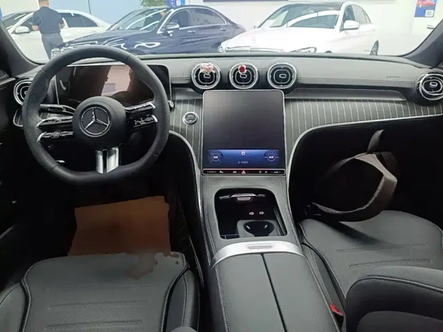 Mercedes-Benz C-Class — Фото автомобиля 9