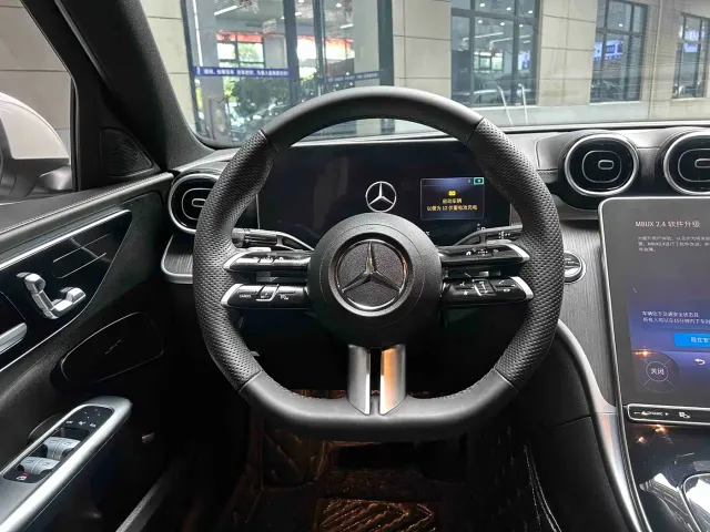 Mercedes-Benz C-Class — Фото автомобиля 9