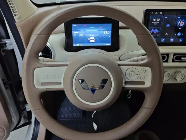 Wuling Hongguang Mini EV — Фото автомобиля 15