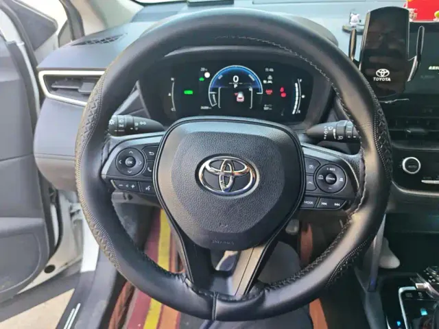 Toyota Corolla Cross — Фото автомобиля 15